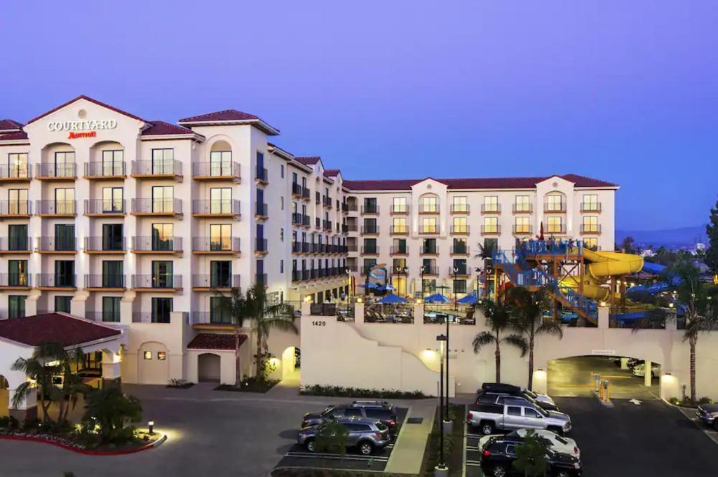 Courtyard By Marriott Anaheim Theme Park Entrance Otel Dış mekan fotoğraf